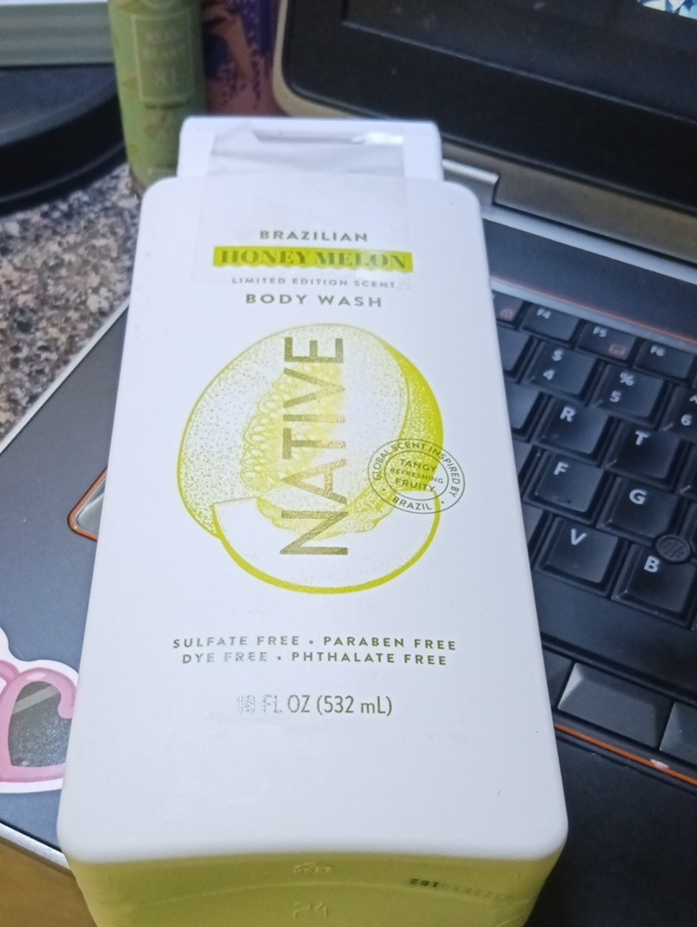 Native Brazilian Honey Melon Body Wash - White & Yellow